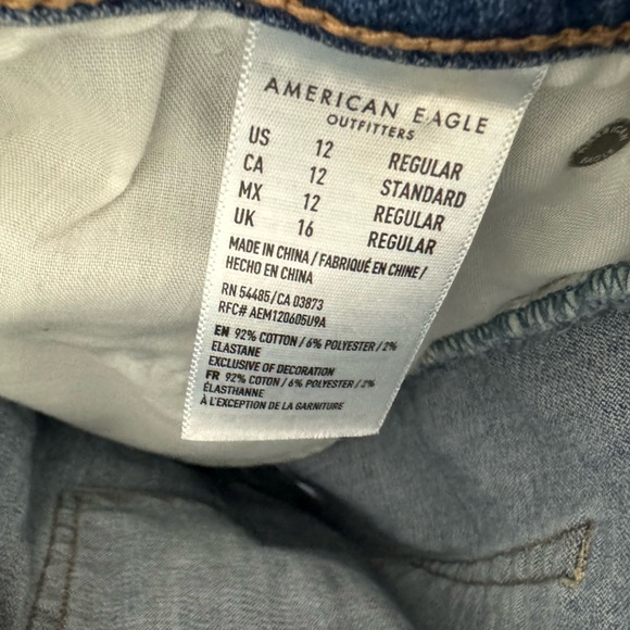 American Eagle Skirt Hi Rise Mini Denim Jean Solid Medium Wash Blue Raw Hem Fray - Picture 7 of 7